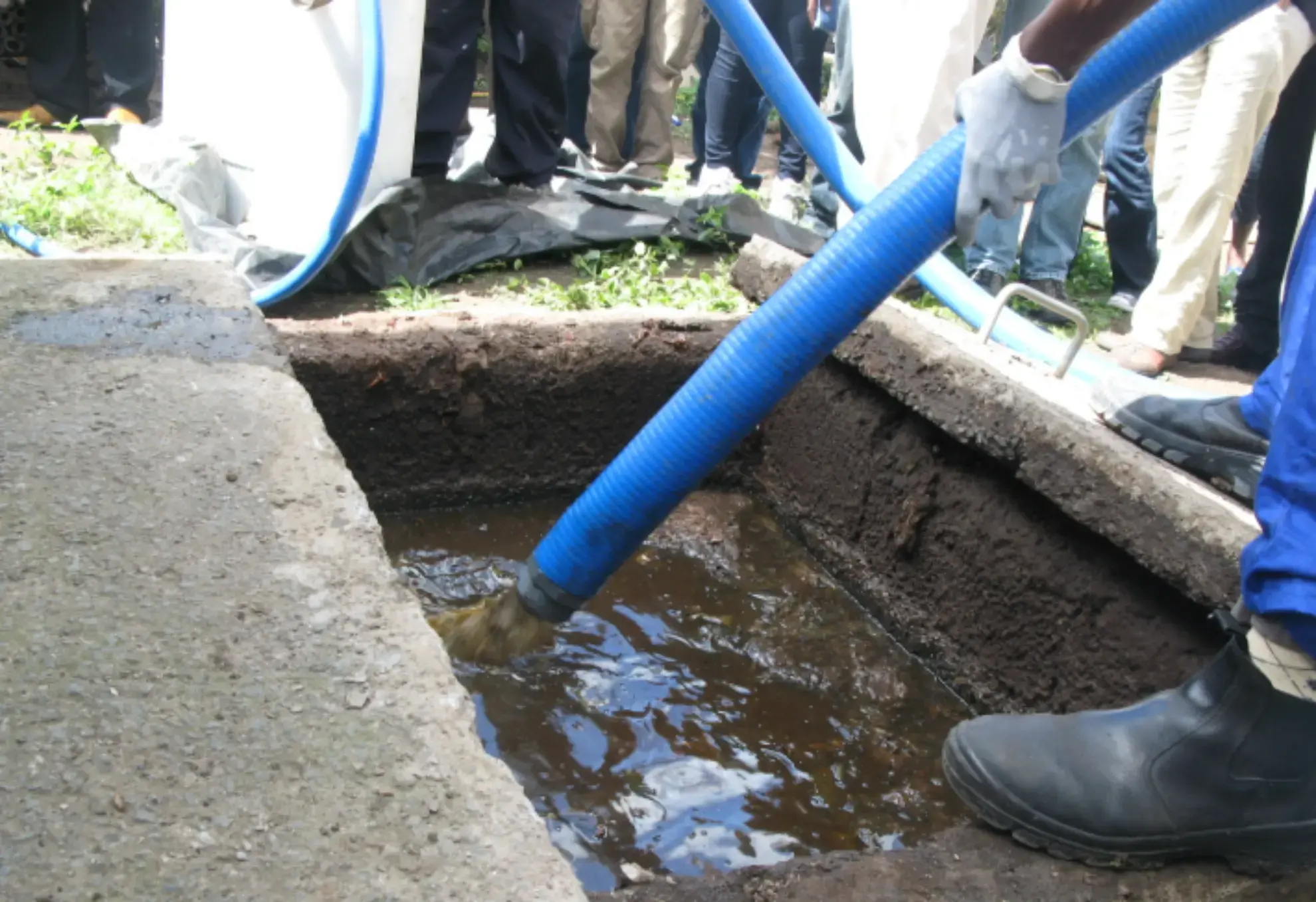 Root, grease and sludge removal by Rodri's Rooter LLC